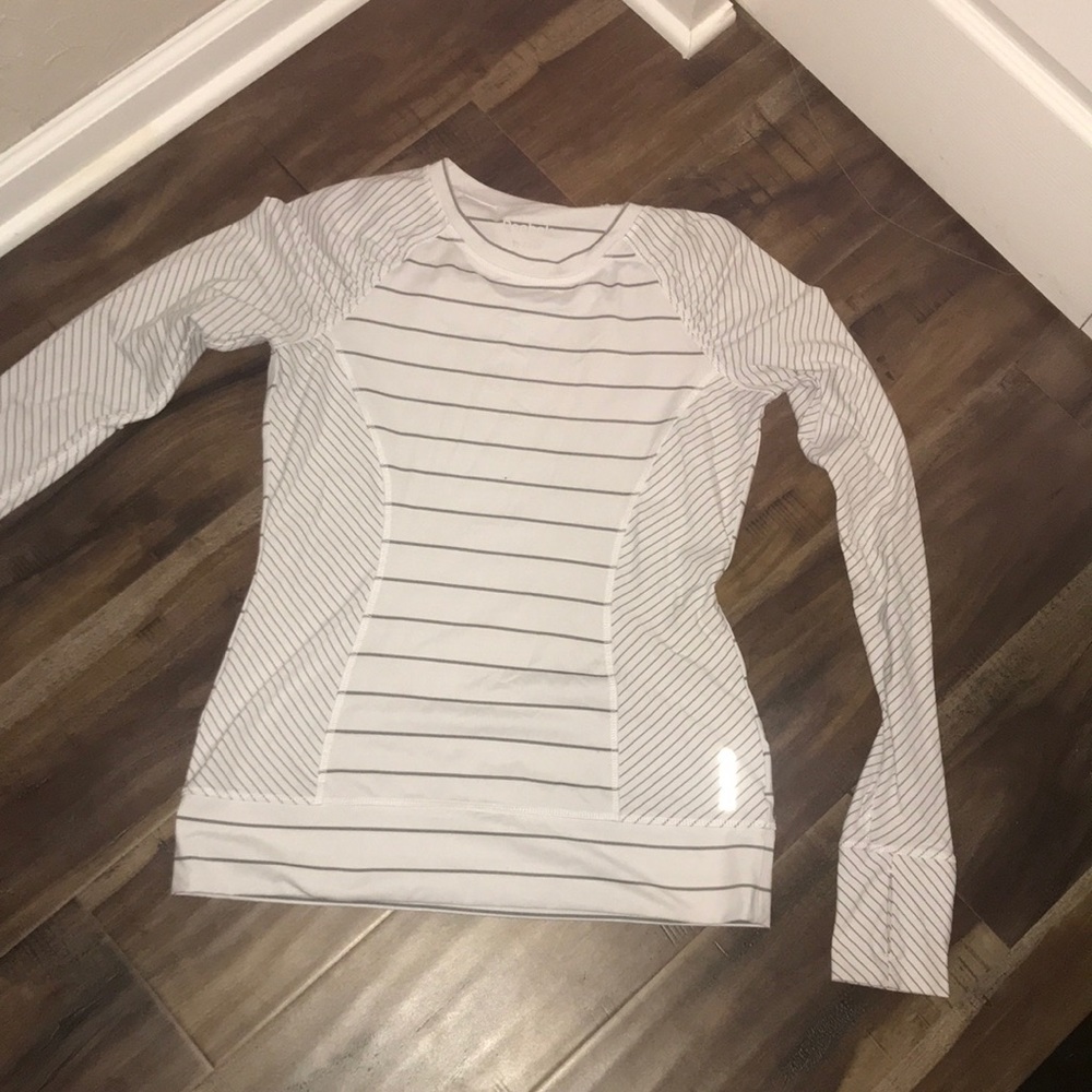 Reebok long sleeve workout shirt